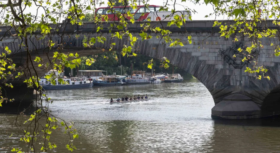 Kew Bridge Rise 