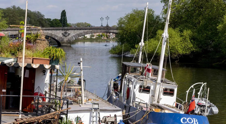 Kew Bridge Rise 