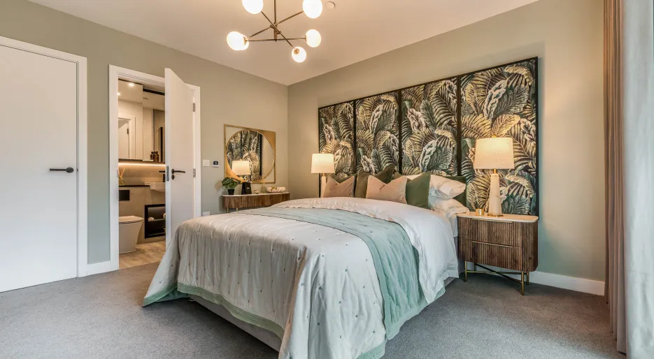 Apartment 53 - Starling House Principal Bedroom 