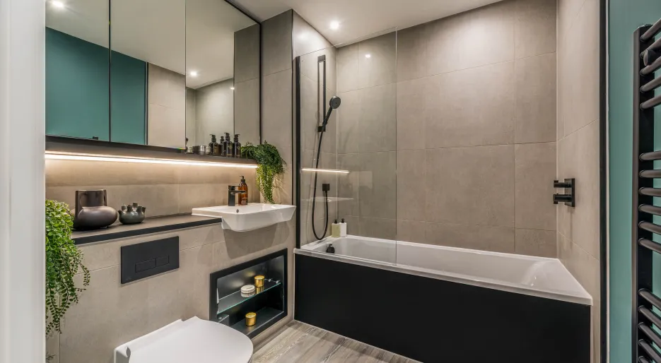 Apartment 53 - Starling House Bathroom