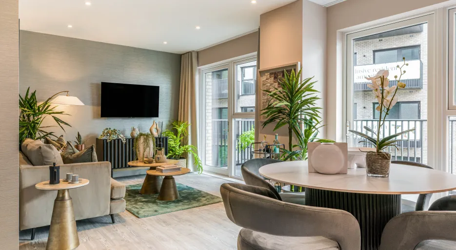 KBR, Open plan living / dining / kitchen area 