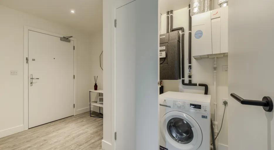 Kew Bridge Rise, Apartment 105, Wren House, 2-Bedroom, Entrance Hallway & Utility Cupboard.