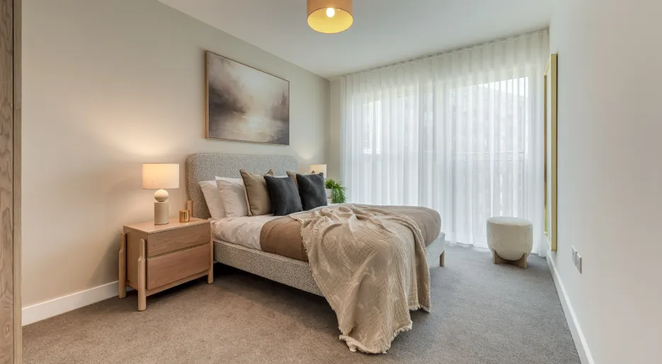 Kew Bridge Rise, Apartment 52, Bedroom 2