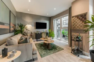 Kew Bridge Rise, Living area