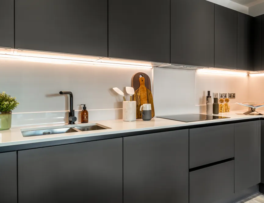 Marketing suite show apartment